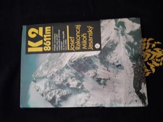 K 2 / 8611 m