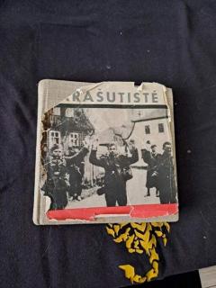 Parašutisté