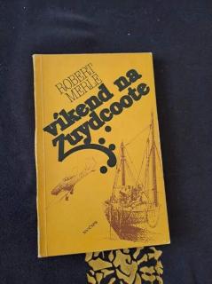 Robert Merle - VÍKEND NA ZUYDCOOTE
