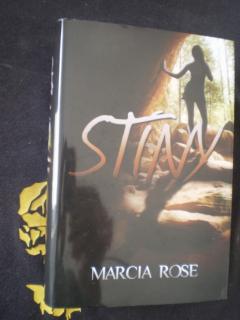 STÍNY - Marcia Rose