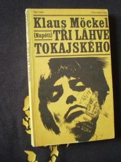 Tři láhve tokajského