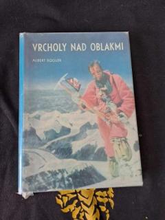 Vrcholy nad oblakmi