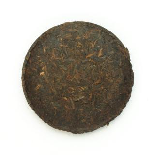 1990 Menghai Xiao “Chen Xiang” Shu Puerh Beeng Cha 100g
