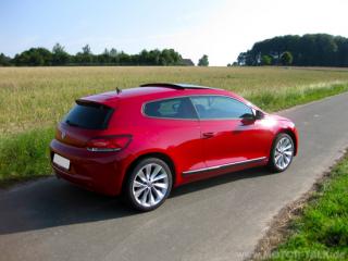 VW RubyRed LA3H Perleťová barva 1 litr (VOLKSWAGEN LA3H RUBY RED PERLEŤOVÁ BARVA POD BEZBARVÝ LAK)