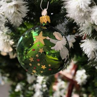 SKLENENÁ VIANOČNÁ OZDOBA - ZELENÁ GUĽA S  ANJELOM (7 CM)