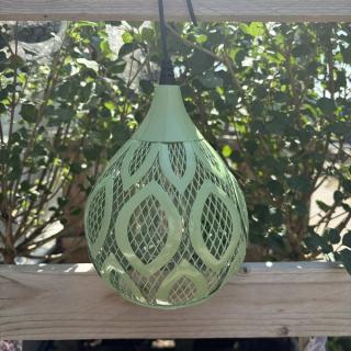 ZÁVESNÁ SOLÁRNA LAMPA SO VZOROM Farba: Zelená