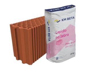 Příčka Profiblok Brus 140 broušená 497 × 140 × 249 mm KM BETA s lepidlem na žebra