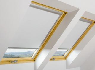 Roleta ARF II Fakro 55 x 78 cm zatemňující na střešní okno šedá