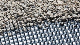 Štěrková rohož TENAX GRAVEL LOCK 1,5 x 10 m šedá 15 m²