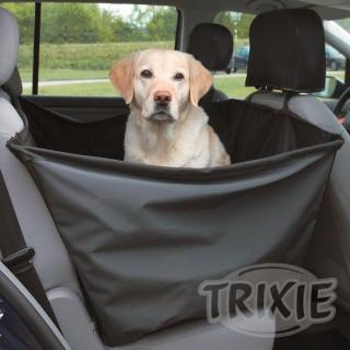 Trixie Autosedačka pro psa 150 x 135 cm