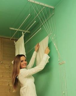 BENCO Stropní sušák na prádlo IDEAL 6 tyčí 220 cm