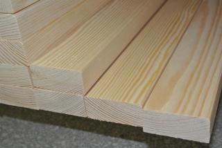 Dřevěné latě na lavičku, borovice, 25 x 55 mm Varianta: Laťka na lavičku 1,5m