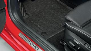 Gumové koberce Opel Astra K