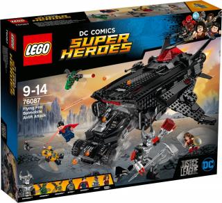 Lego Super Heroes 76087 Obří netopýr: Vzdušný útok v Batmobilu