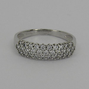 Prsten z bílého zlata osazen zirkony Z70-103 váha: 2.00 g, Velikost: 53, ryzost: Au 585/1000