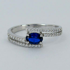 Zlatý prsten s modrým zirkonem Z70-156 váha: 2.12 g, Velikost: 54, ryzost: Au 585/1000