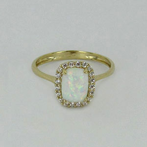 Zlatý prsten s opalem Z85-025 váha: 2.04 g, Velikost: 56, ryzost: Au 585/1000