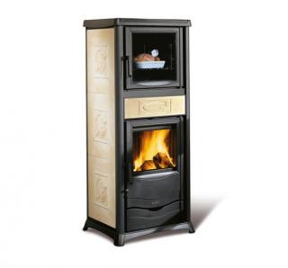 La Nordica Rossella Plus Forno 5.0 - Krbová kamna na dřevo s troubou  Pro další slevu volejte +420 778 500 111 Barva: PANN