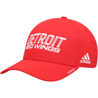 Kšiltovka Detroit Red Wings 2021 Locker Room AEROREADY Flex Hat - Red Velikost: M/L