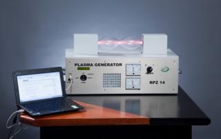 Plazmový generátor RPZ 15 s PC a přepravní bednou