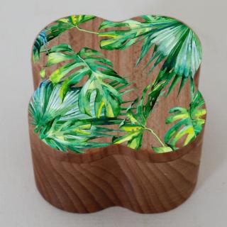 Dřevěná krabička čtyřlístek barevné listy, masivní dřevo, 5 cm, český výrobek