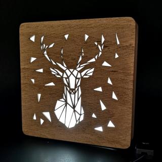 Dřevěná lampička s motivem jelena, velikost 20 cm, s LED osvětlením s trafem na 12V