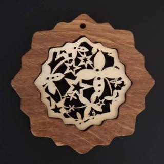 Dřevěná ozdoba z masivu s vkladem - vločka s ornamentem 7 cm