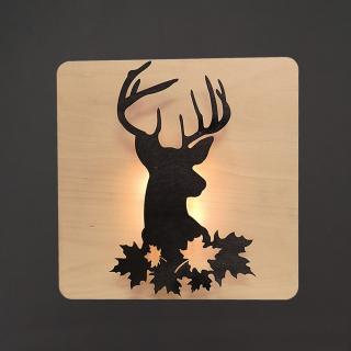 Dřevěná svítící dekorace jelen, masivní dřevo, rozměr 33 cm, český výrobek