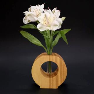 Dřevěná váza kulatá s otvorem, masivní dřevo, výška 11 cm