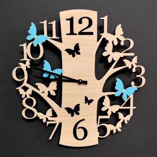 Dřevěné hodiny nástěnné kulaté ve tvaru stromu s barevnými motýly, masivní dřevo, průměr 30 cm