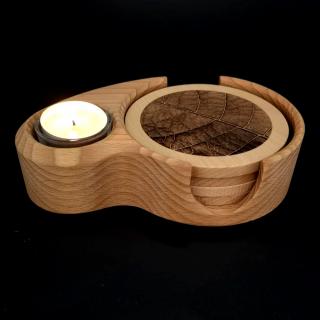 Dřevěný stojánek na tácky a svícen 2v1, 4 tácky s potiskem, masivní dřevo, 18,5x12,5x4,5 cm