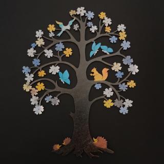 Dřevěný strom s motýlky, barevná dekorace k zavěšení, výška 37 cm