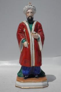 Starožitná porcelánová soška sultána značeno Slavkov 1844