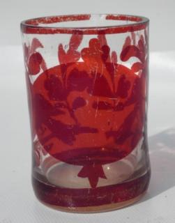Starožitná rubínová sklenice 19.století