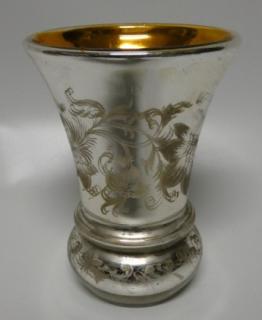 Starý amalgánový skleněný pohár 19.století