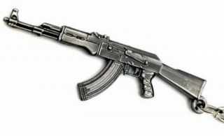 Kovový přívěšek AK - 6cm (klíčenka, přívěšek na klíče, ak47)