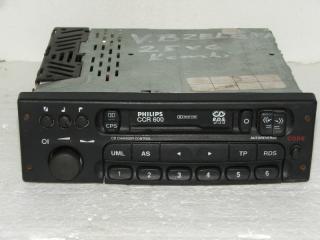 Philips CCR 600 s ovládáním CD changer (Autorádio do vozů Opel je funkční s uložením , info: 724 008 008)