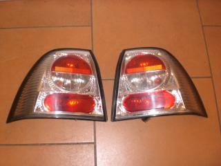 Zadní světla Opel Vectra B sedan r.v. 99 - ( Cena je za 1 ks světla - info: 724 008 008)