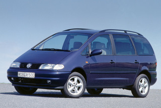 Plastové lemy VW Sharan, Ford Galaxy, Seat Alhambra 1995-2000 (sada 4ks)