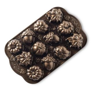 Nordic Ware pečicí forma plát s 12 formičkami Podzimní motivy, bronzová, 92048