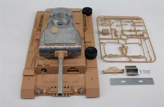 Horní trup s kovovou věží Infrared - Panzer III 1:16 (Trup s kovovou věží IR s 360° otáčecím systémem a doplňky pro tanky Panzer 3 v měřítku 1:16)