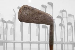 WILLIAM GIBSON historické golfové železo typu Mid Iron  + Certifikát původu