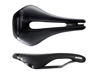 SELLE ITALIA NOVUS BOOST KIT CARBONIO SUPEFLOW Barva: černá, Velikost: L