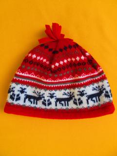 Zimní čepice se střapcem Barva: červená, Velikost: 57-60