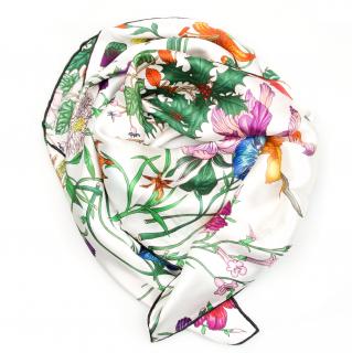 Dámský šátek Elida s motivem květin bílý
