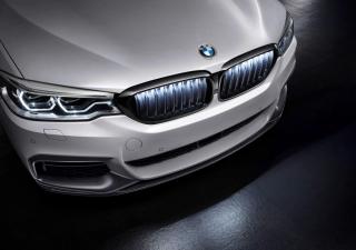 BMW Iconic Glow - maska chladiče Varianta: Řada 5 (G30/G31) - bez montáže