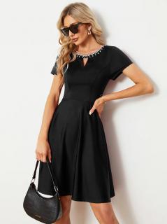 Černé koktejlové šaty s rukávem EB01792BK Velikost: EU 4XL (48) / US 4L, Barva: Černá