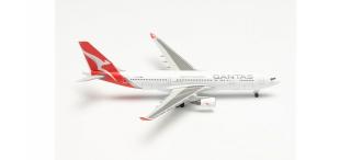 Airbus A330-200 Qantas “Kimberley” (VH-EBO)