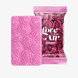 Oriflame mýdlo Love is in the Air 75 g