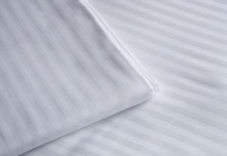 Povlak na peřinu 140 x 200 cm, 210tc, 0,5 cm proužek, bílá, hotelová obálka
